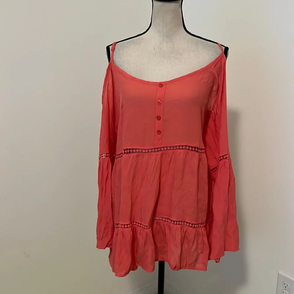 Adorable 🍊cold shoulder shirt large long sleeve ruffled hem adj spaghetti sraps - Picture 1 of 4